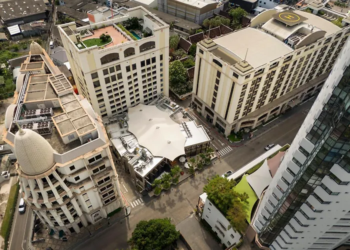Davis Bangkok